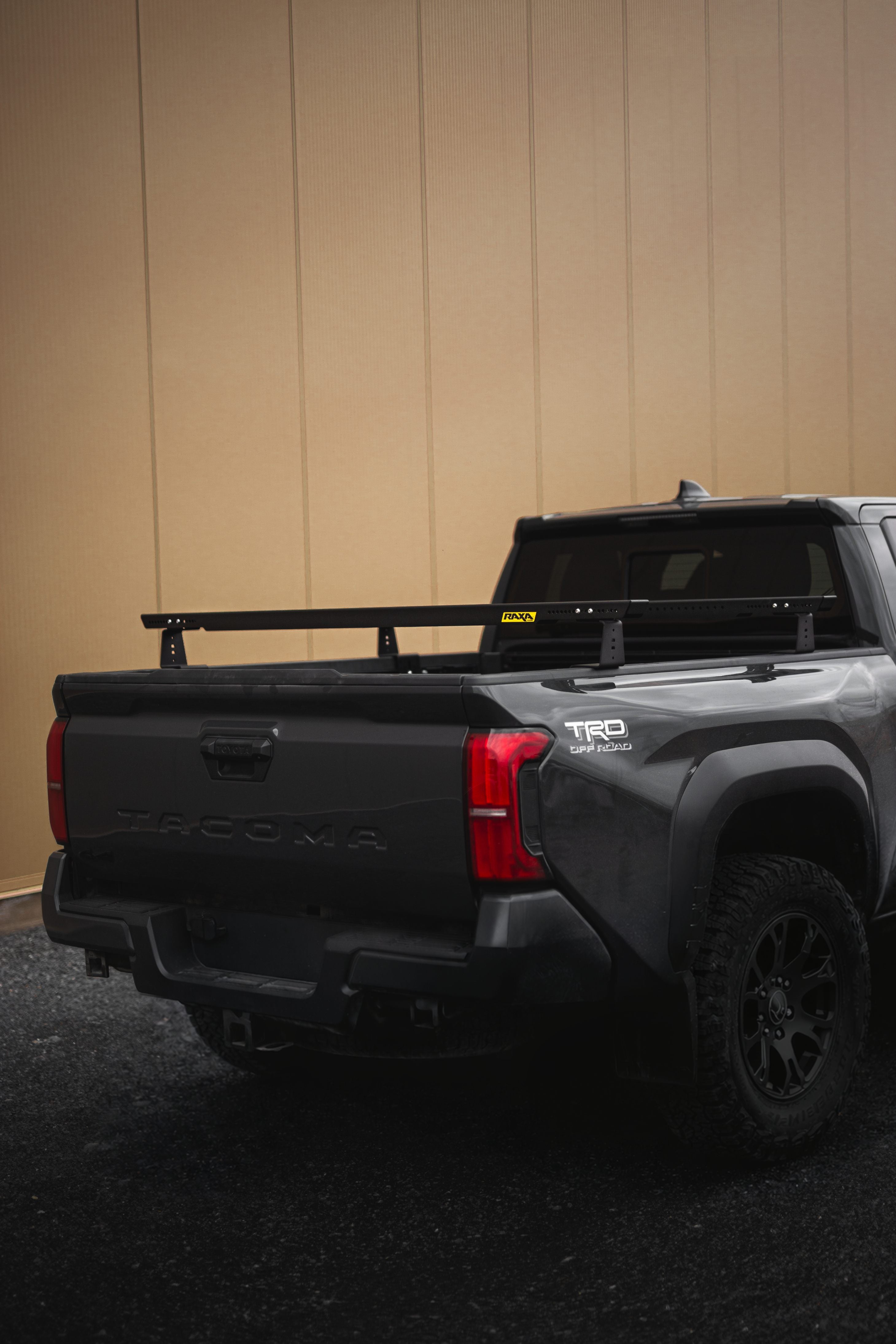 R1-Toyota-tacoma-with_wheels-quarterback_fab51301-af2f-4642-94f6-b7f008bbccae.jpg