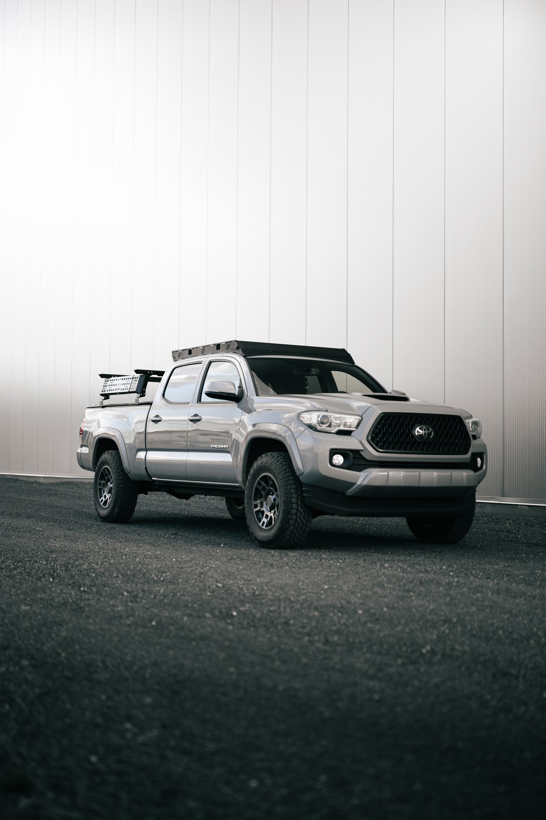 RAXA R3 Universal Truck Bed Rack